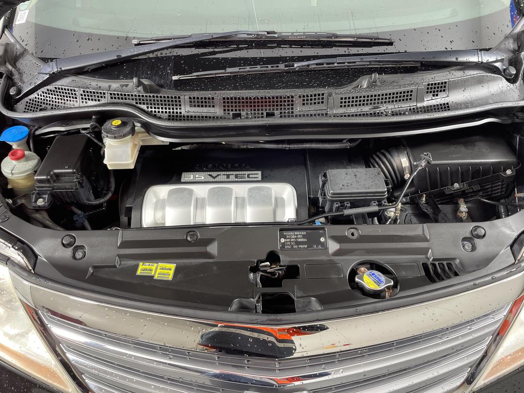 Photo '13' of Honda Elysion