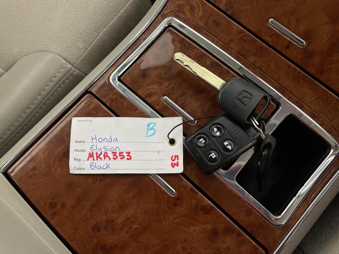 Photo '22' of Honda Elysion