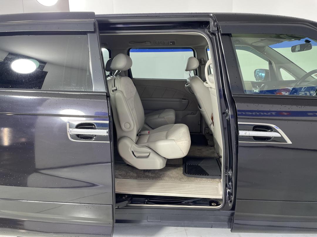 Photo '19' of Honda Elysion