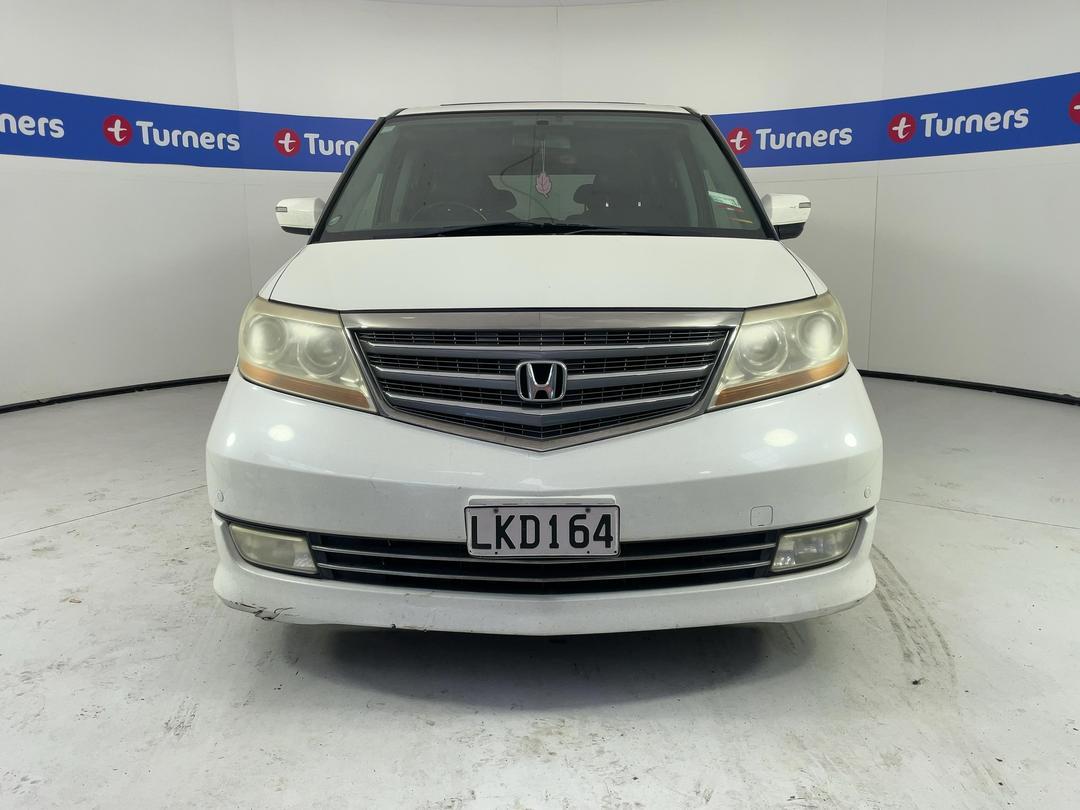 Photo '3' of Honda Elysion Prestige Photo '3' of Honda Elysion Prestige