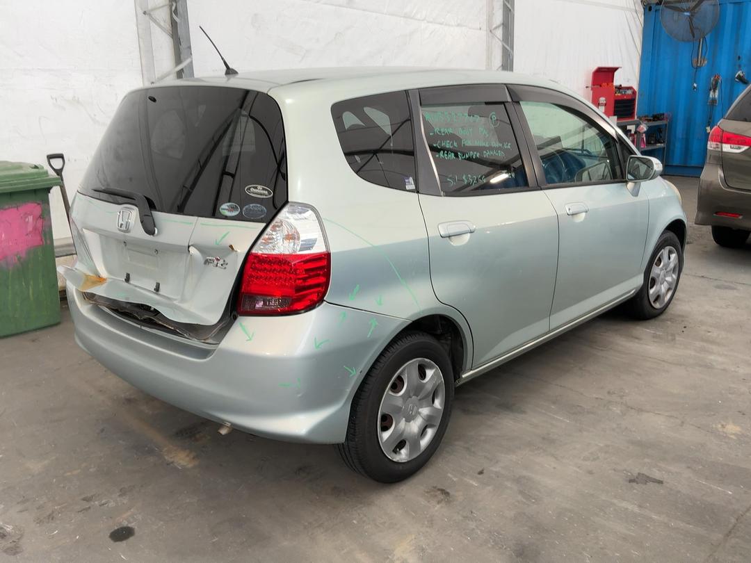 Photo '19' of Honda FIT Photo '19' of Honda FIT