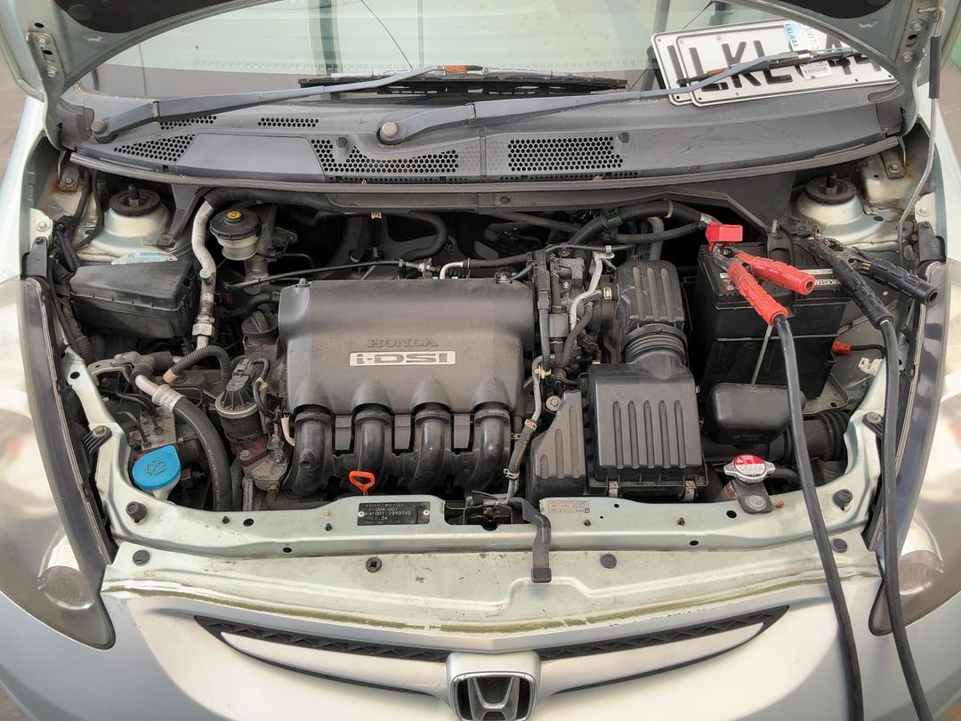 Photo '33' of Honda FIT Photo '33' of Honda FIT