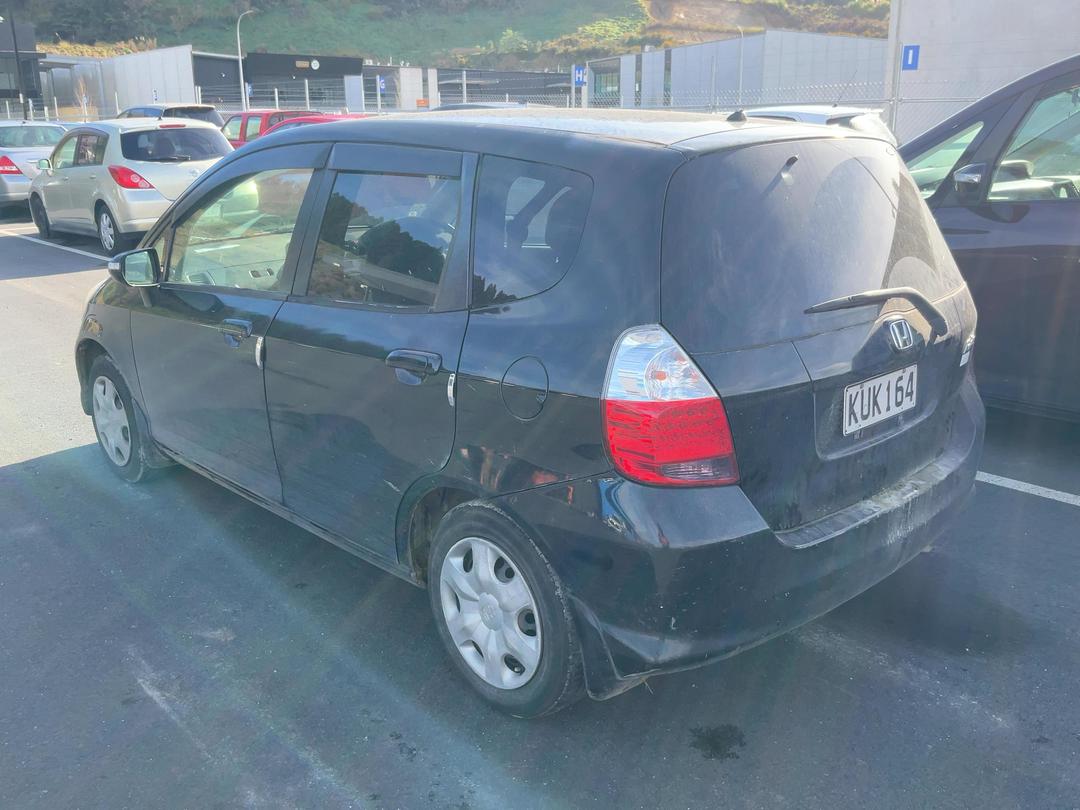 Photo '6' of Honda FIT Photo '6' of Honda FIT