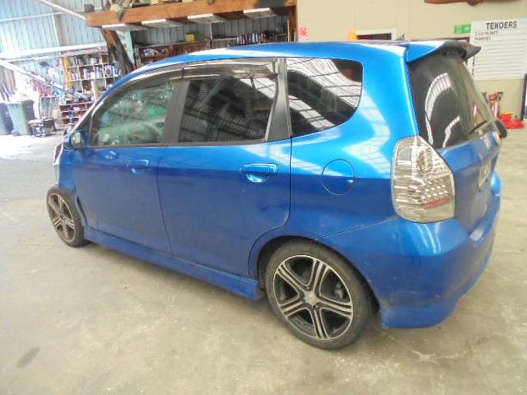 Photo '4' of Honda FIT Photo '4' of Honda FIT