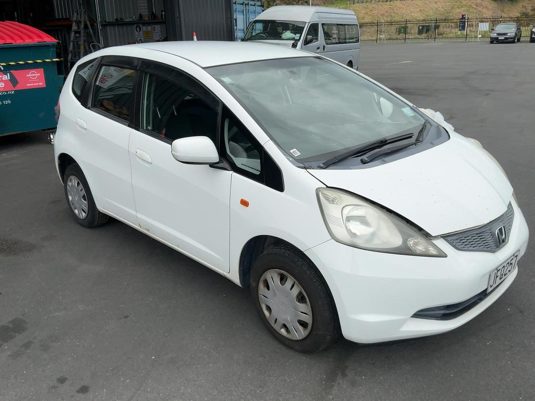 Photo '9' of Honda FIT Photo '9' of Honda FIT
