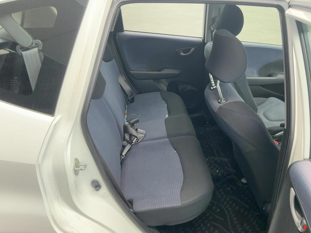 Photo '14' of Honda FIT Photo '14' of Honda FIT
