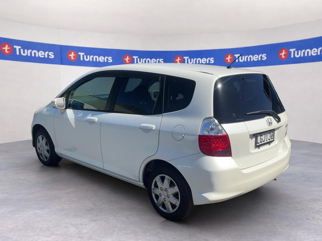 Photo '5' of Honda FIT Photo '5' of Honda FIT