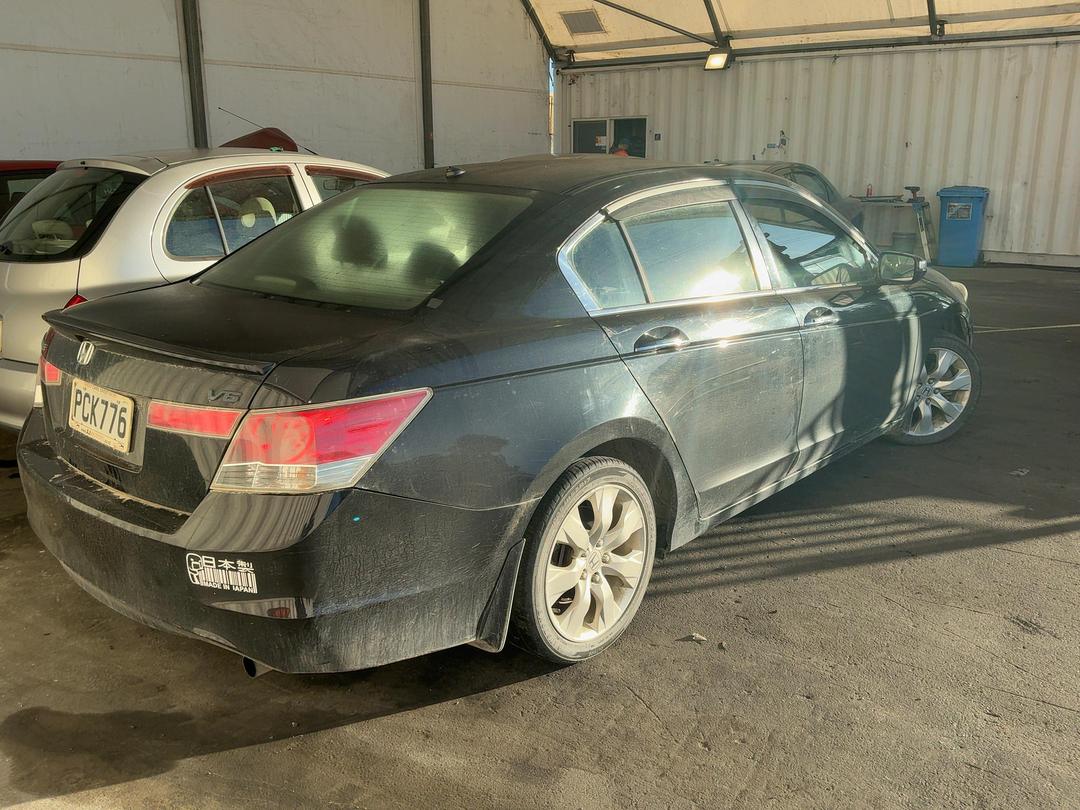 Photo '6' of Honda Inspire