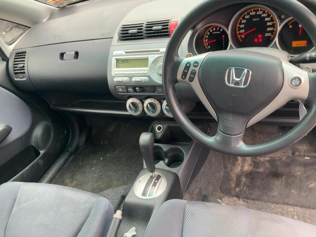 Photo '14' of Honda Jazz I Photo '14' of Honda Jazz I
