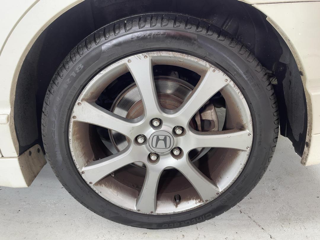 Photo '11' of Honda Odyssey