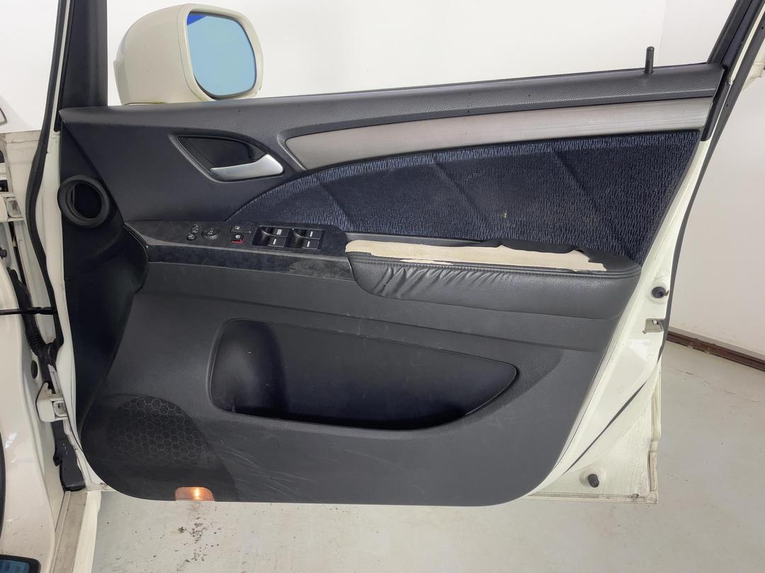 Photo '15' of Honda Odyssey