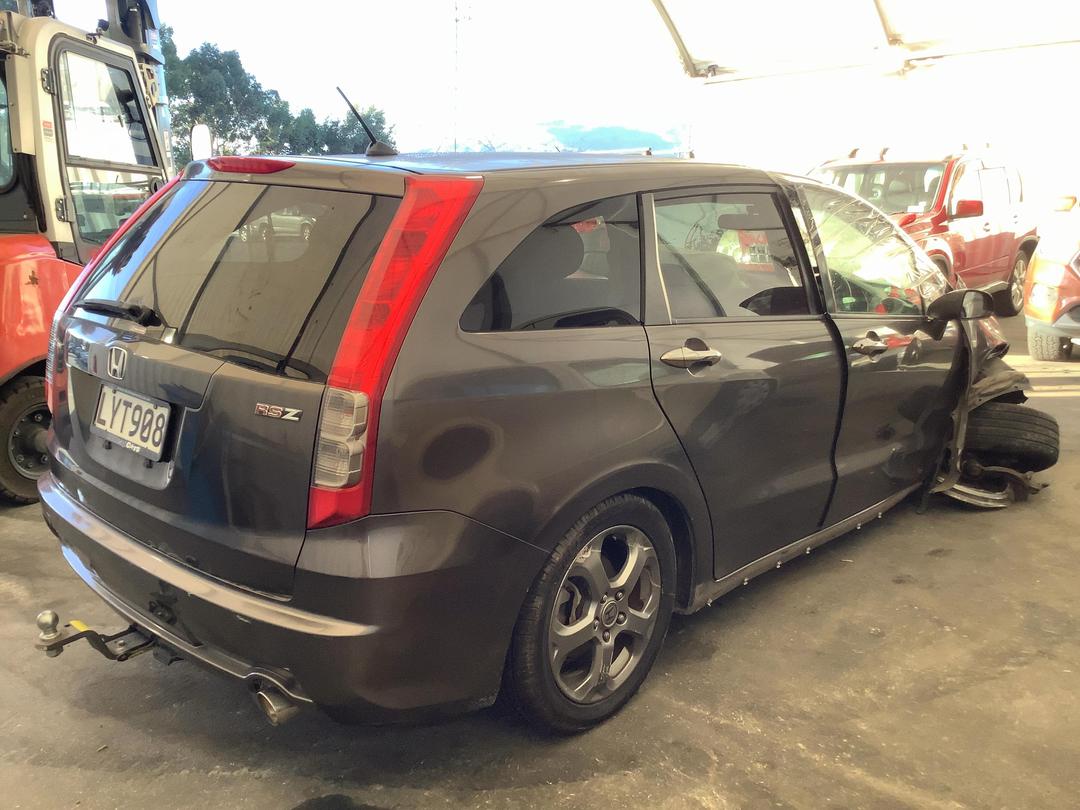 Photo '5' of Honda Stream