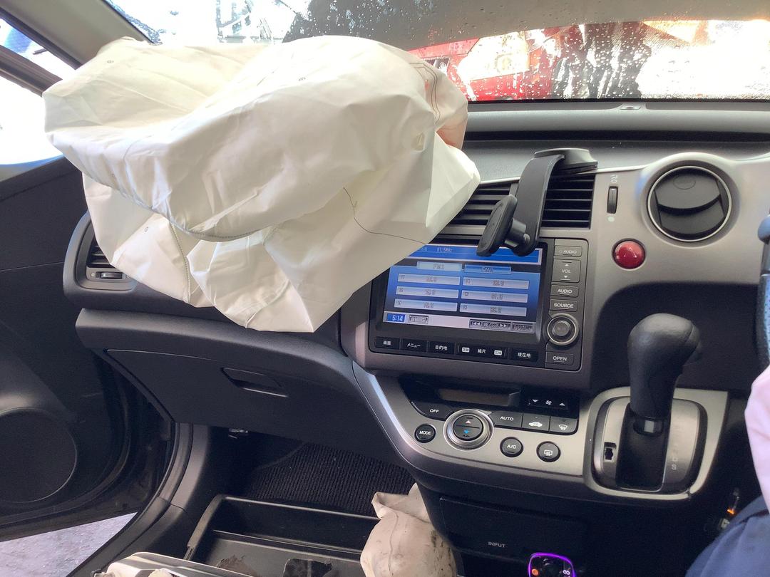 Photo '18' of Honda Stream