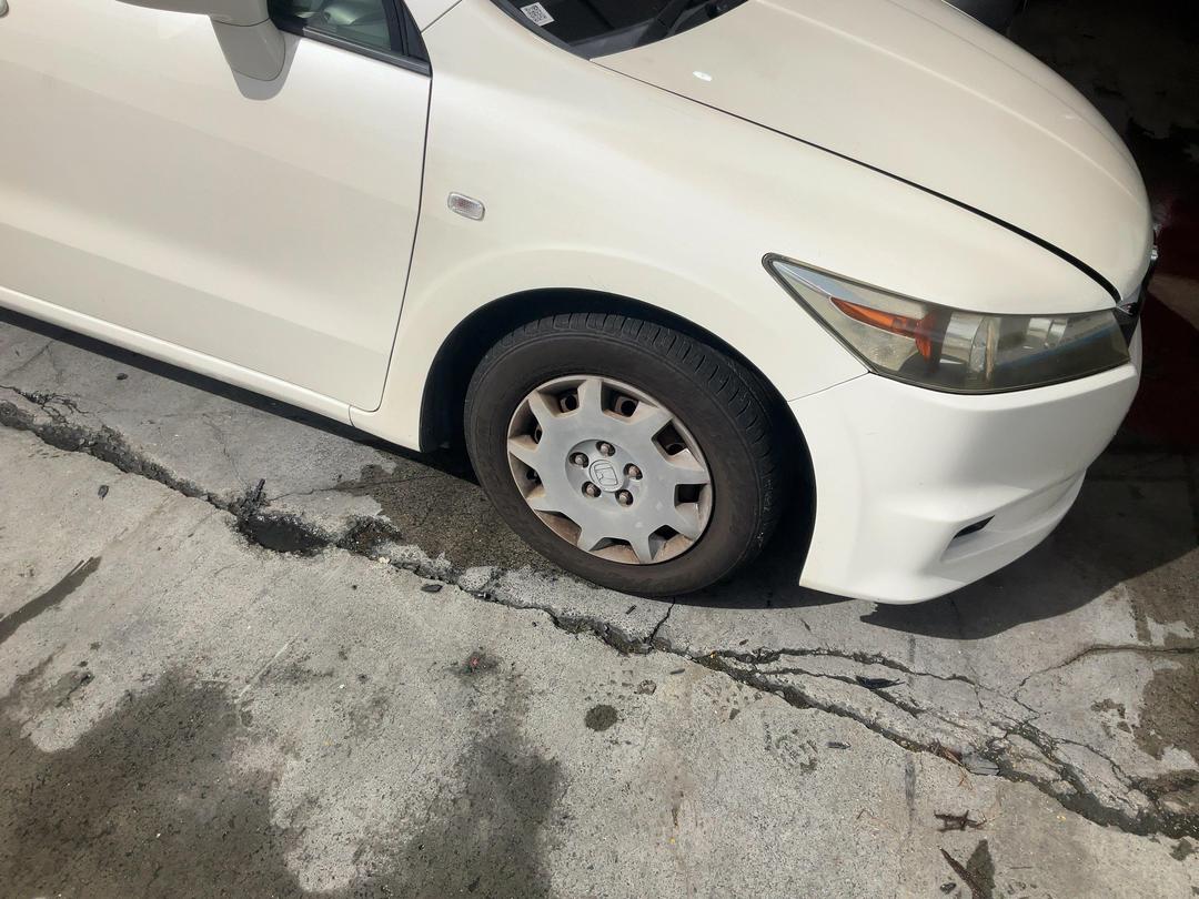 Photo '2' of Honda Stream