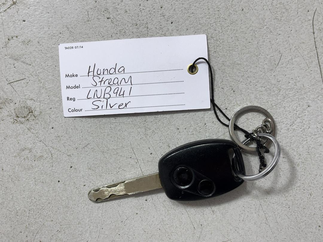 Photo '22' of Honda Stream