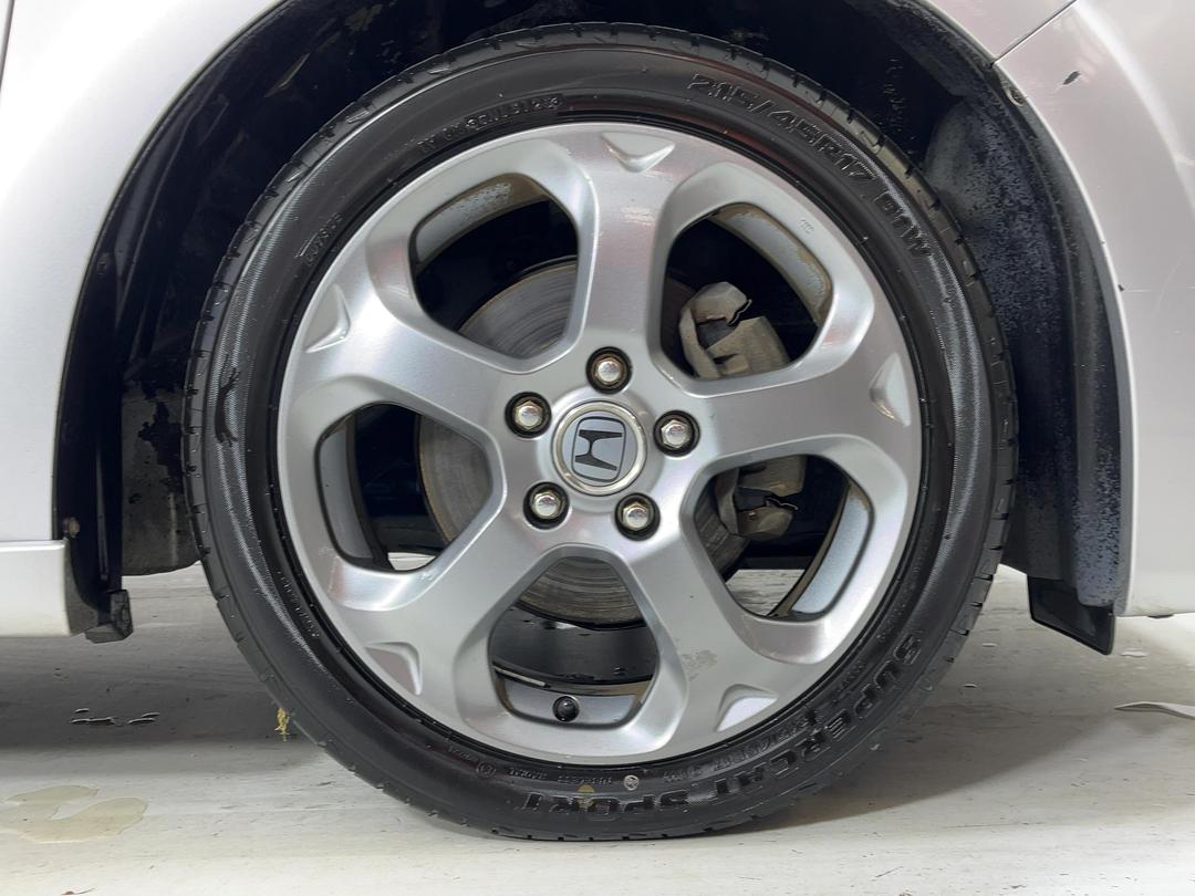 Photo '9' of Honda Stream