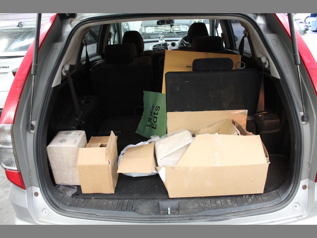 Photo '8' of Honda Stream Photo '8' of Honda Stream