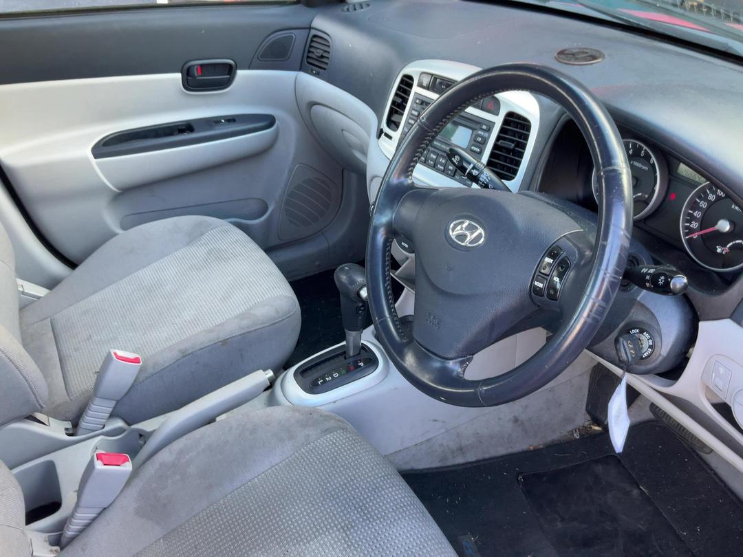 Photo '17' of Hyundai Accent GLS Photo '17' of Hyundai Accent GLS