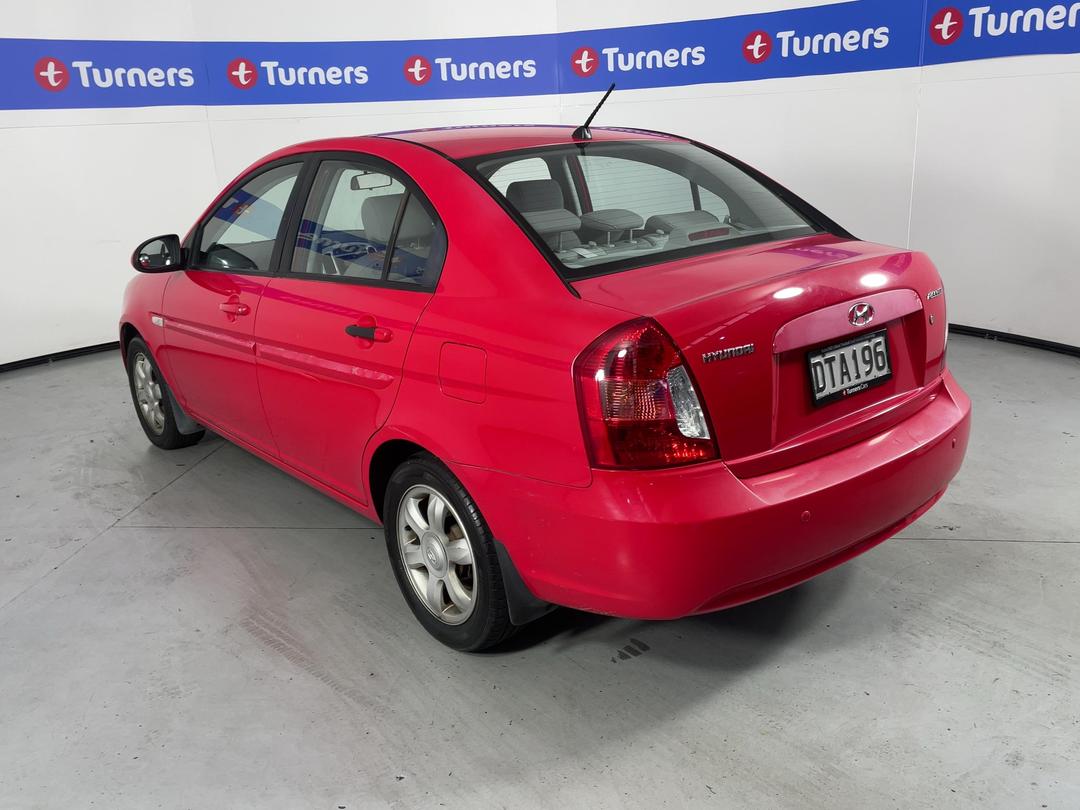 Photo '5' of Hyundai Accent