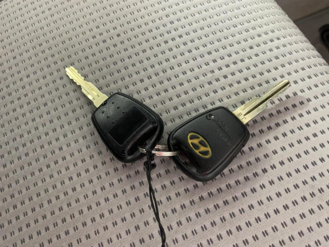 Photo '22' of Hyundai Accent