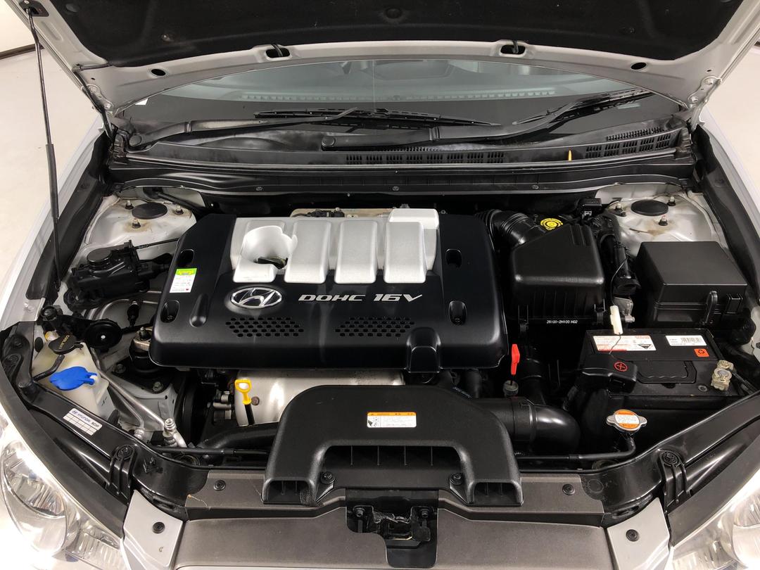 Photo '13' of Hyundai Elantra