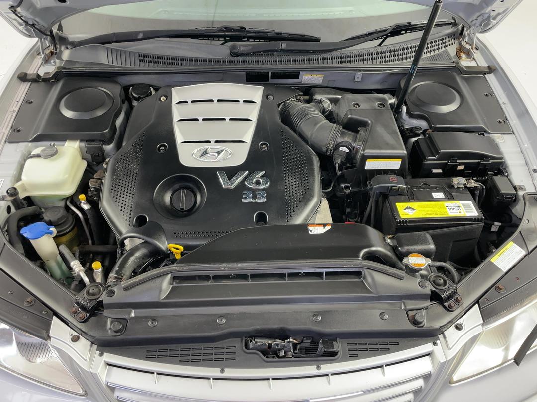 Photo '13' of Hyundai Grandeur
