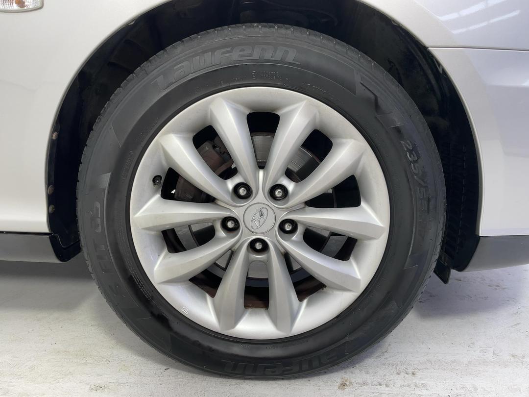 Photo '9' of Hyundai Grandeur