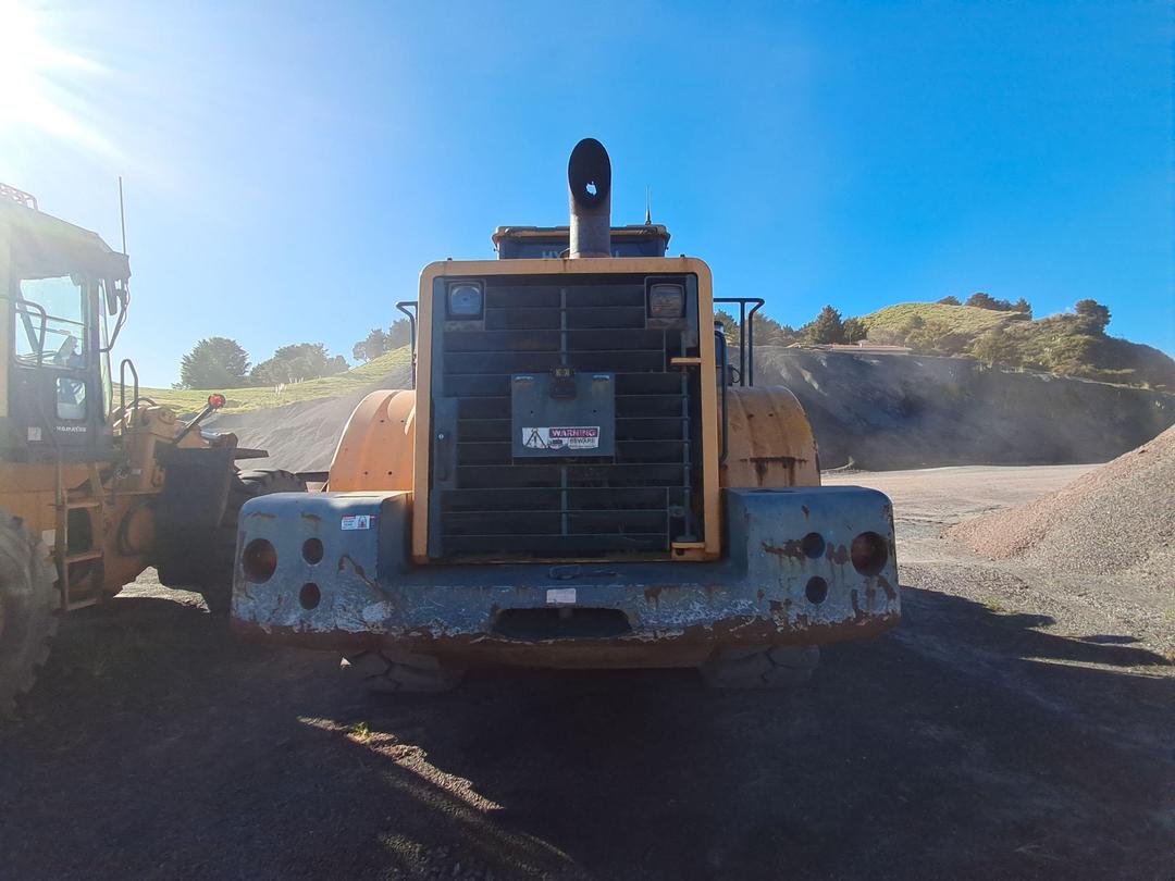 Photo '6' of Hyundai HL770 Wheel Loader