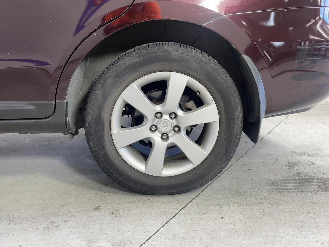 Photo '9' of Hyundai Santa FE Crdi SUV Photo '9' of Hyundai Santa FE Crdi SUV