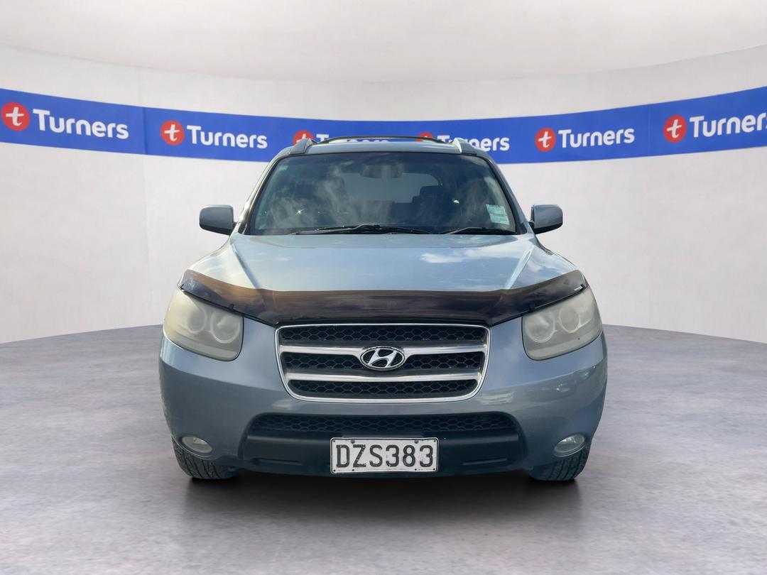 Photo '2' of Hyundai Santa FE Crdi SUV Photo '2' of Hyundai Santa FE Crdi SUV