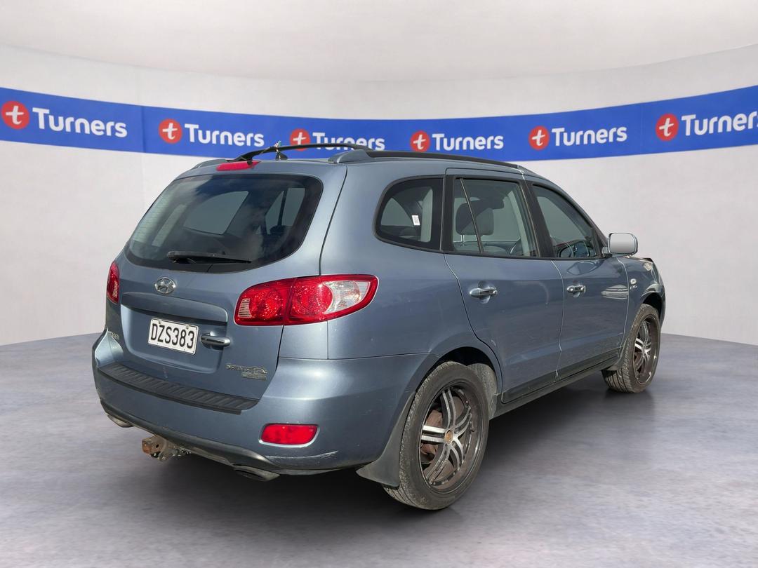 Photo '6' of Hyundai Santa FE Crdi SUV Photo '6' of Hyundai Santa FE Crdi SUV