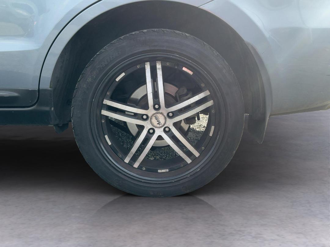 Photo '9' of Hyundai Santa FE Crdi SUV Photo '9' of Hyundai Santa FE Crdi SUV