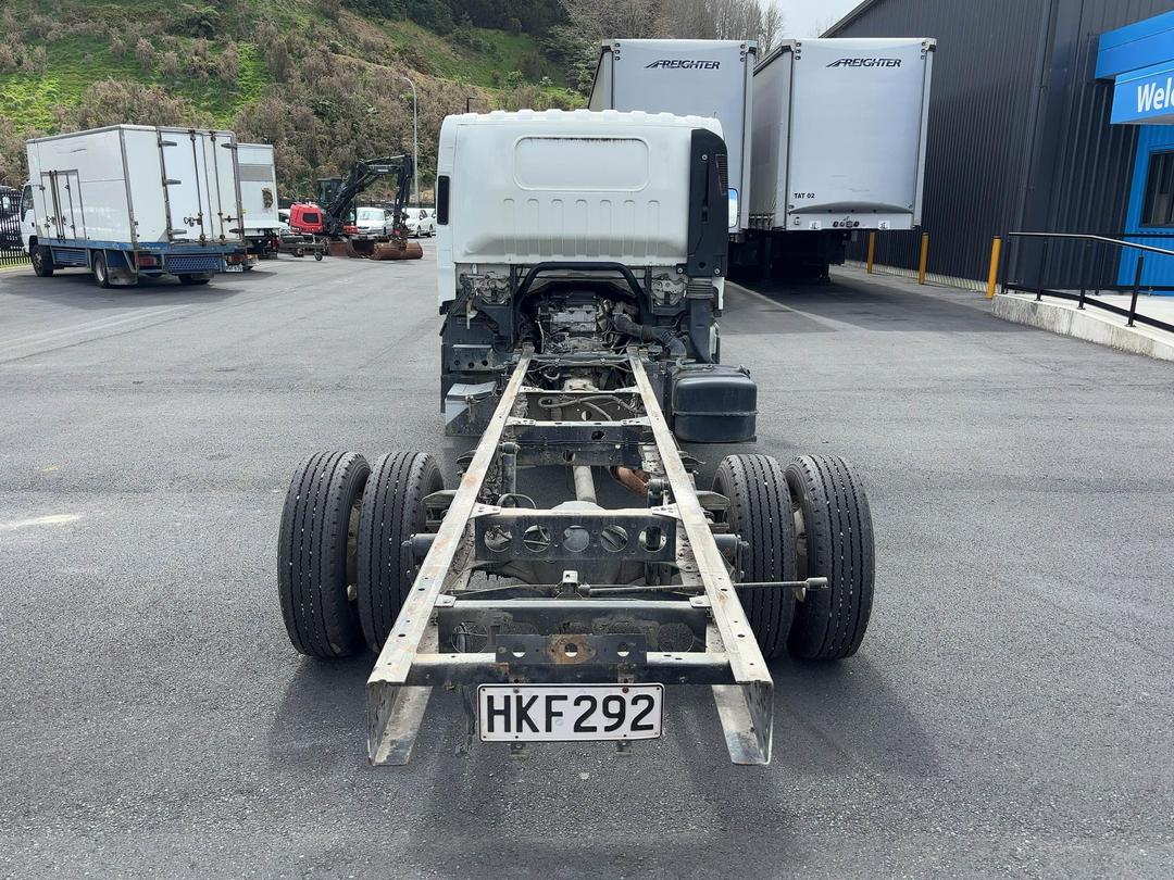Photo '5' of Isuzu Elf 4x4 NPS Cab Chassis