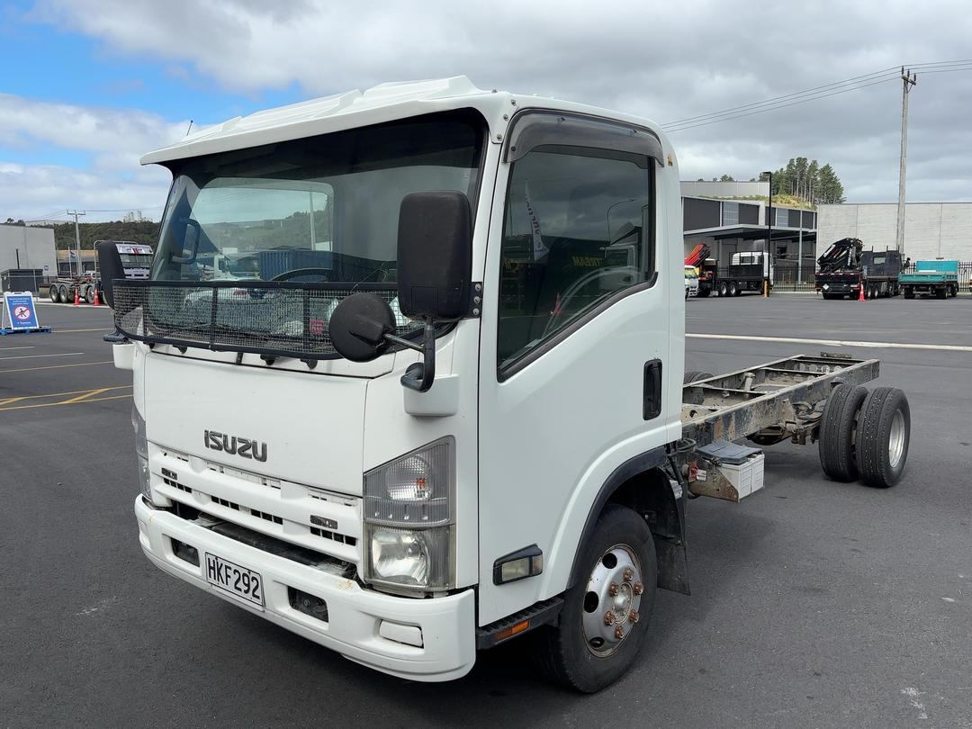 Photo '9' of Isuzu Elf 4x4 NPS Cab Chassis