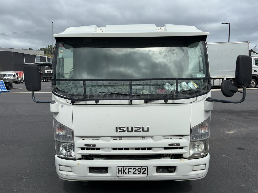 Photo '10' of Isuzu Elf 4x4 NPS Cab Chassis