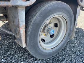 Photo '26' of Isuzu NPR 250C Flat Deck