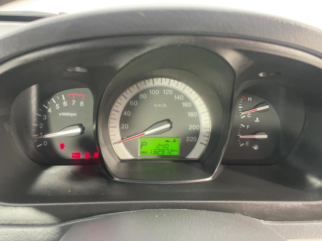 Photo '21' of KIA Cerato
