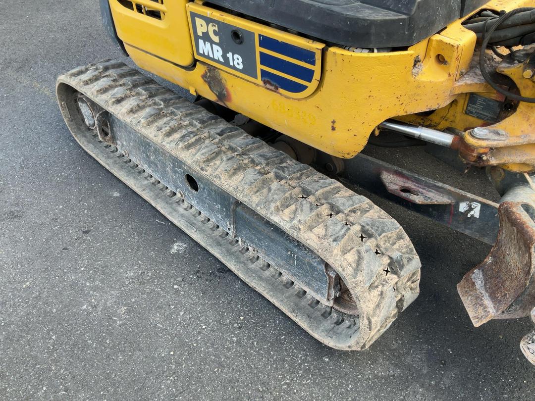 Photo '19' of Komatsu PC18MR2 with Trailer Excavator
