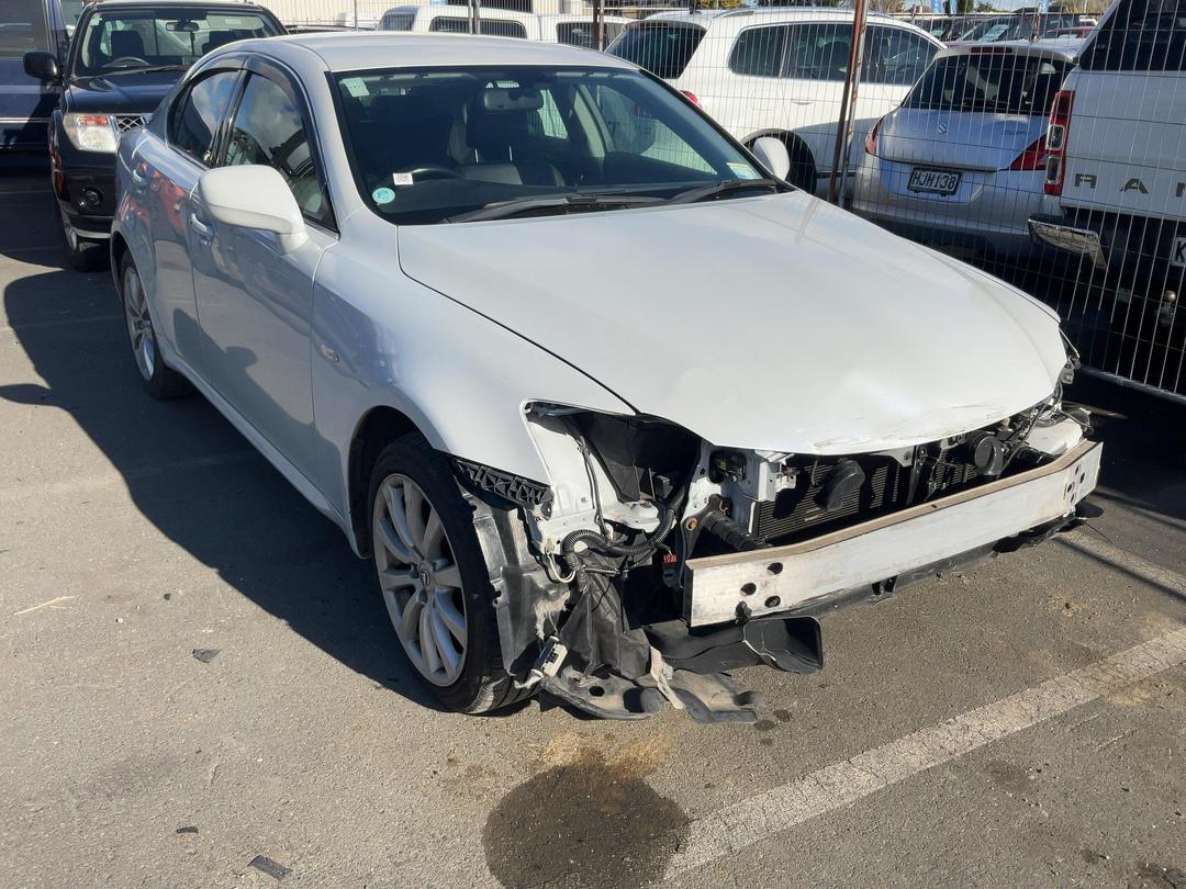 Photo '2' of Lexus IS250