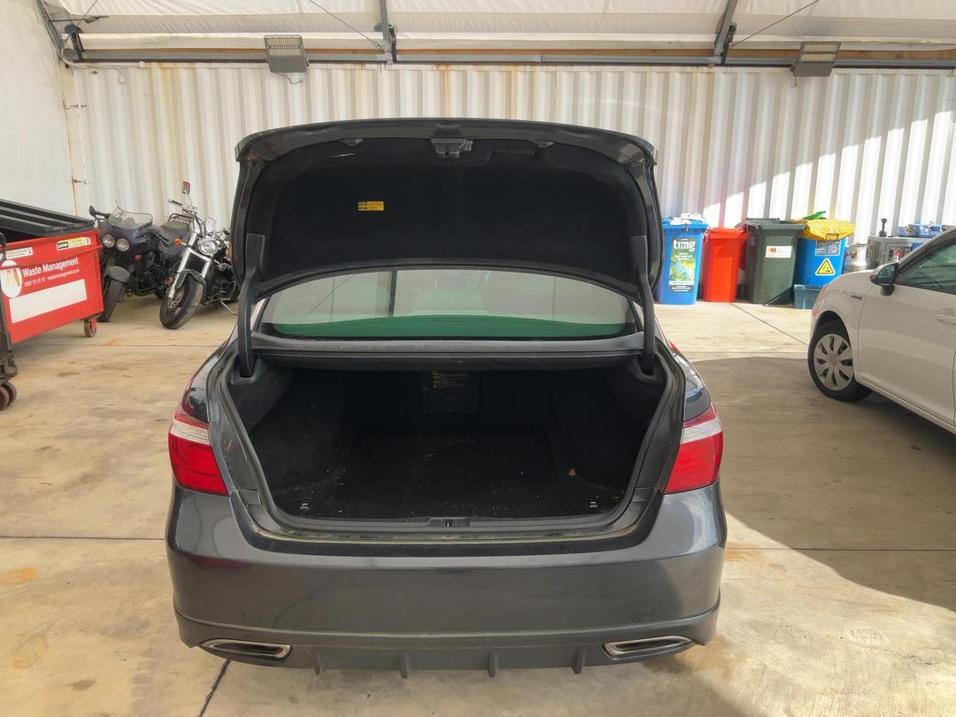 Photo '9' of Lexus LS460