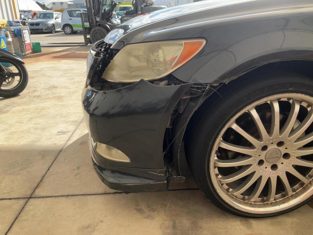 Photo '17' of Lexus LS460