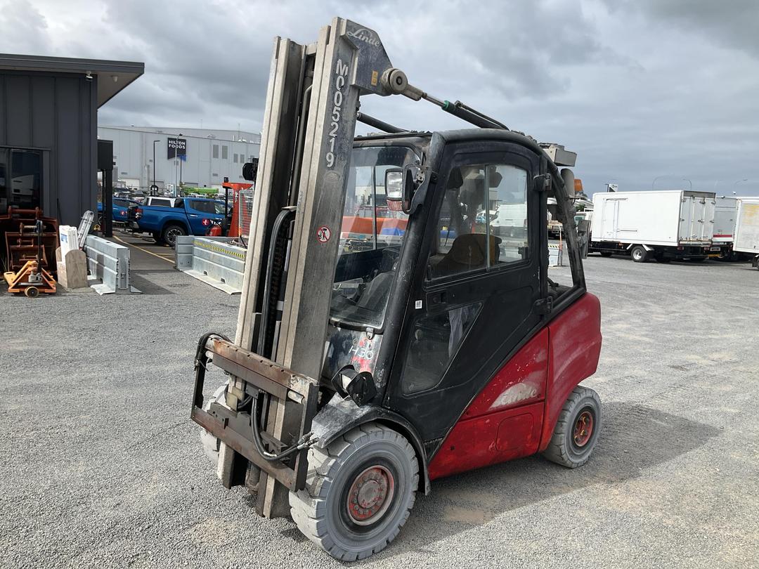 Photo '8' of Linde H30D LN-H30D Forklift