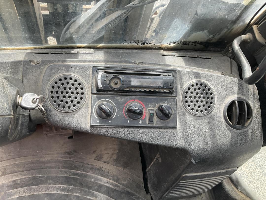 Photo '12' of Linde H30D LN-H30D Forklift