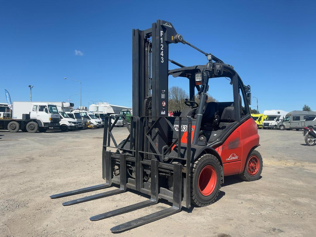 Photo '9' of Linde H50DT Forklift