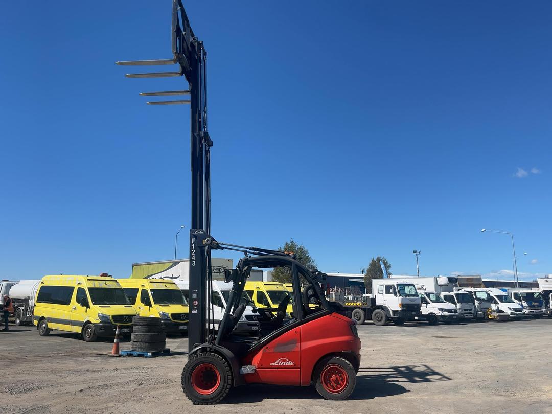 Photo '11' of Linde H50DT Forklift