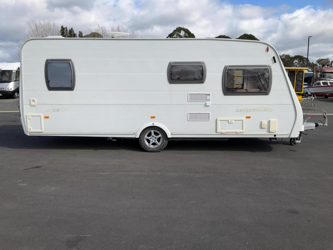 Photo '2' of Lunar Lightning Caravan - Single Photo '2' of Lunar Lightning Caravan - Single