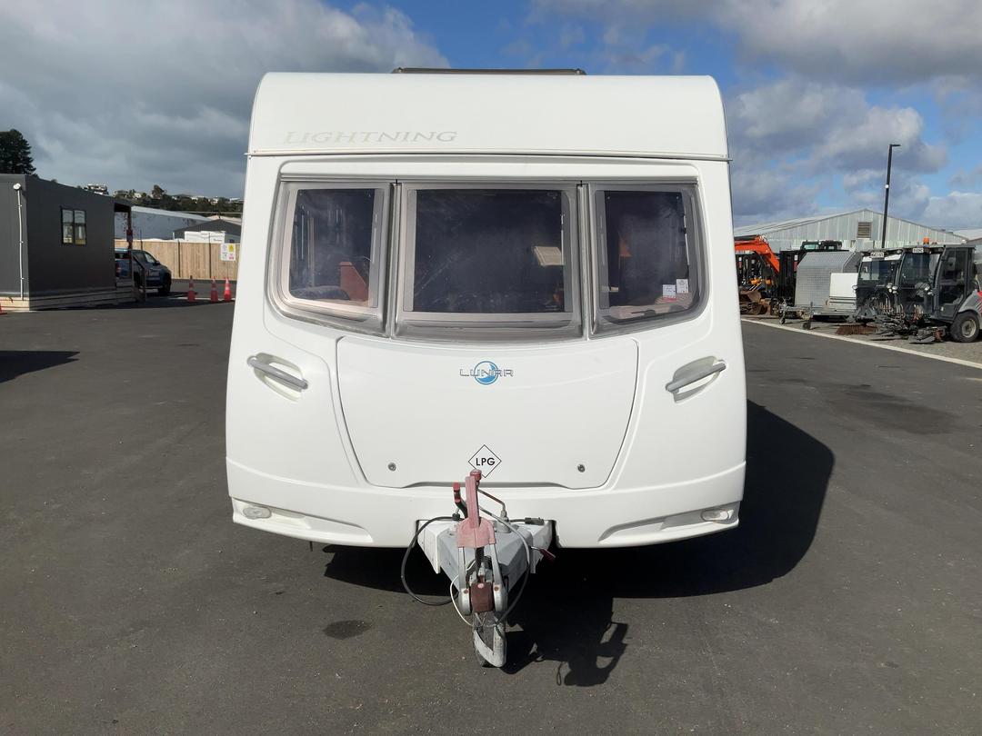Photo '8' of Lunar Lightning Caravan - Single Photo '8' of Lunar Lightning Caravan - Single