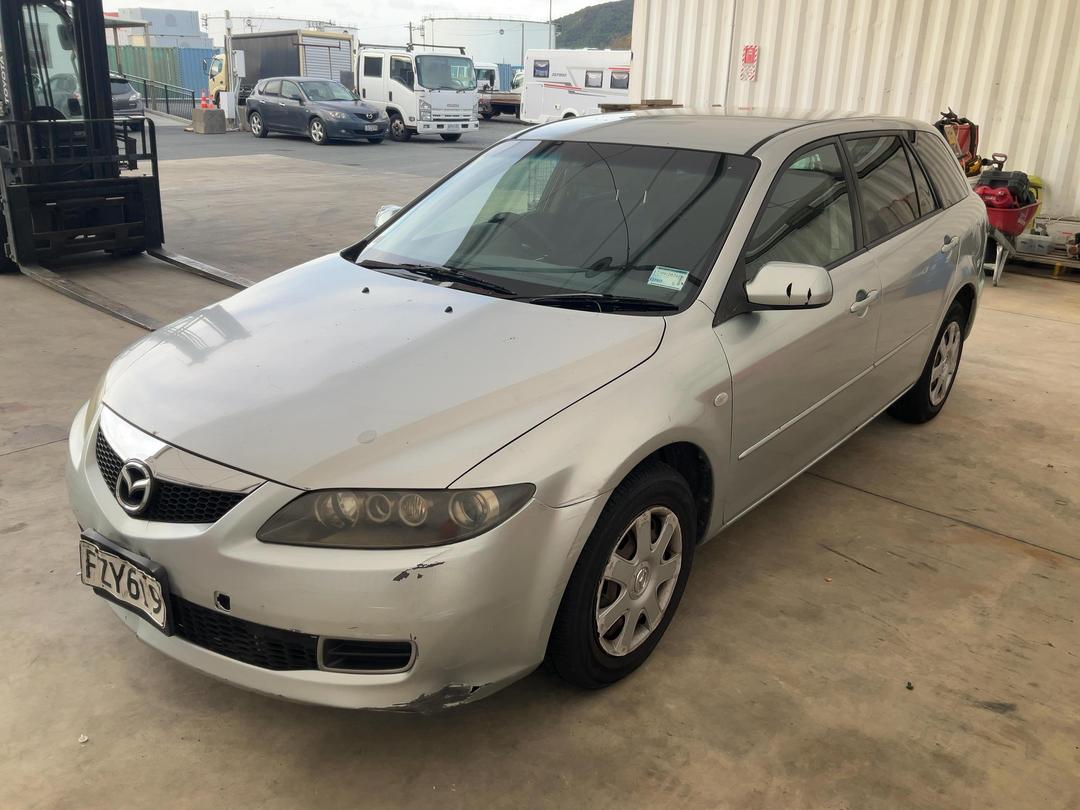 Photo '3' of Mazda Atenza