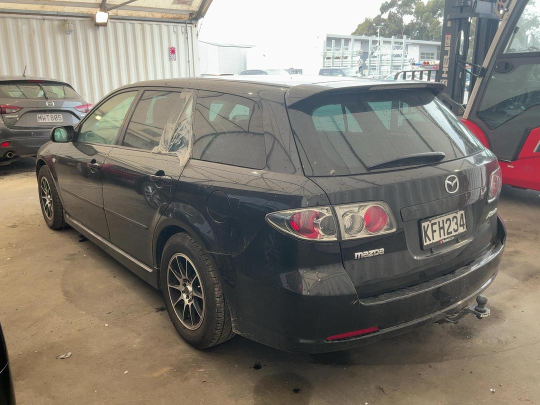 Photo '4' of Mazda Atenza Photo '4' of Mazda Atenza