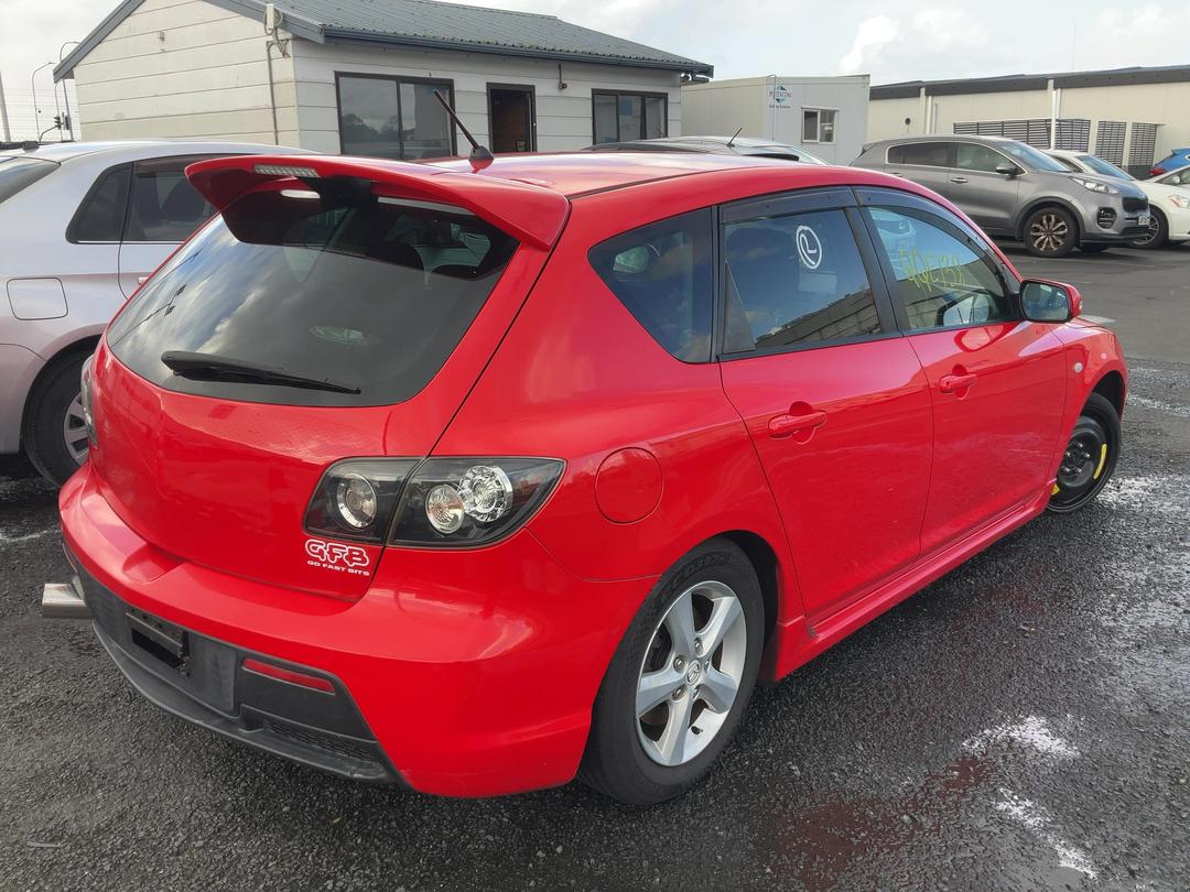 Photo '5' of Mazda Axela Photo '5' of Mazda Axela